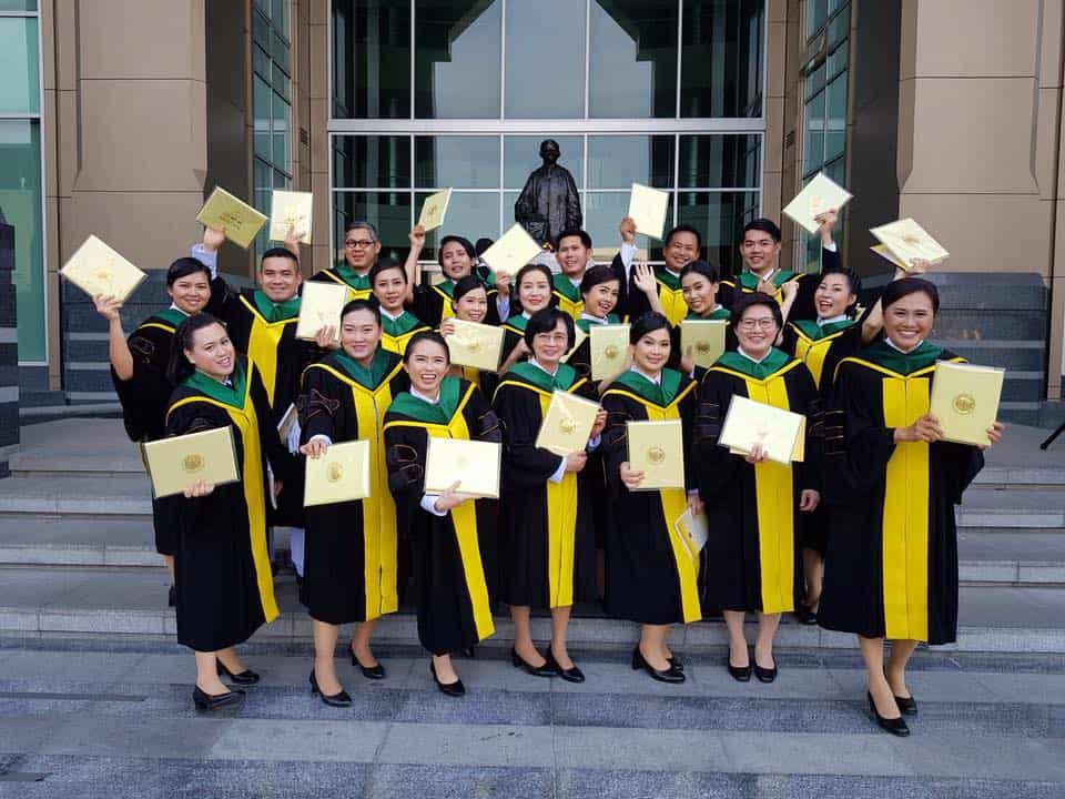 รูปรับปริญญา รุ่น 18.2